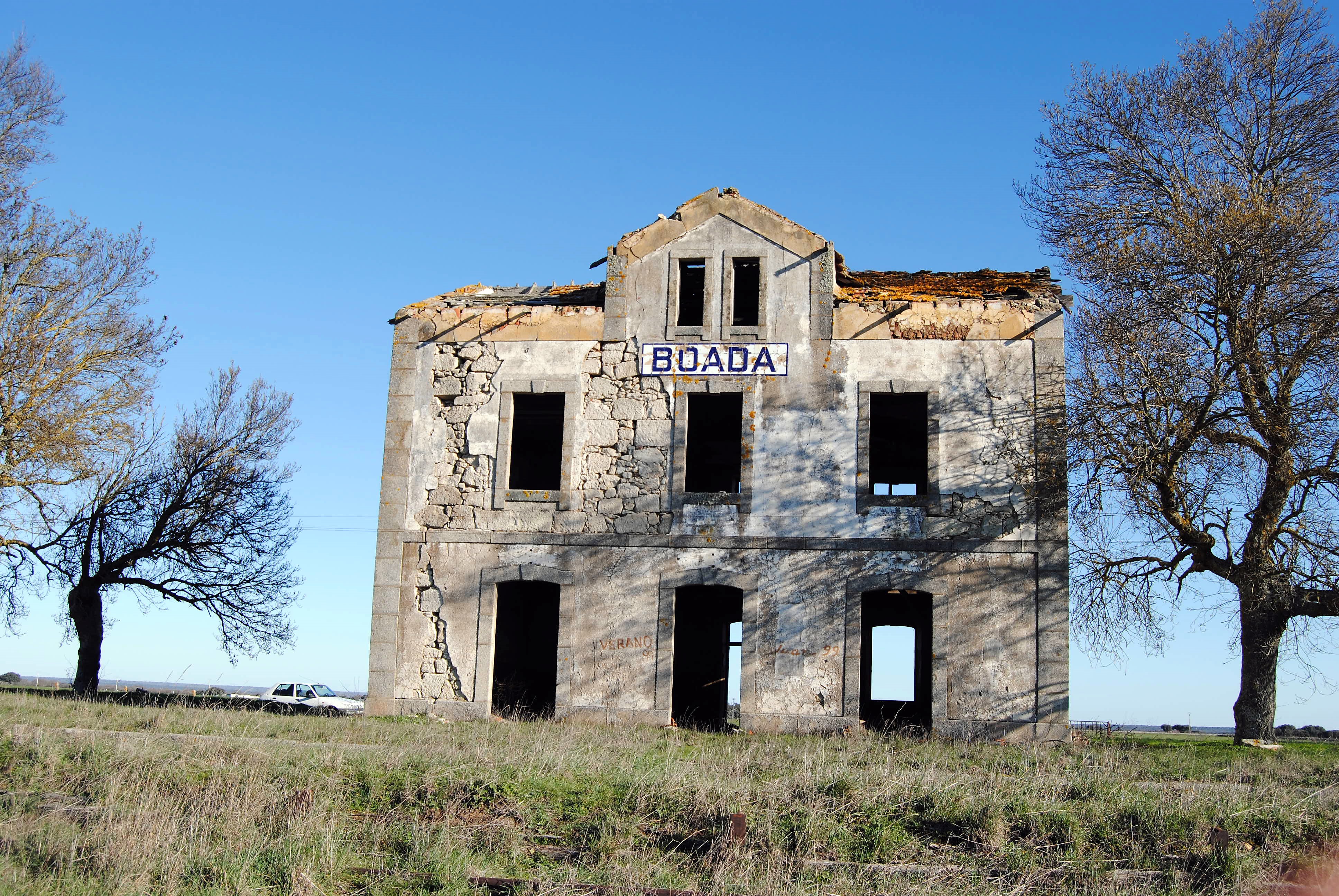 Estación de Ferrocarril de Boada