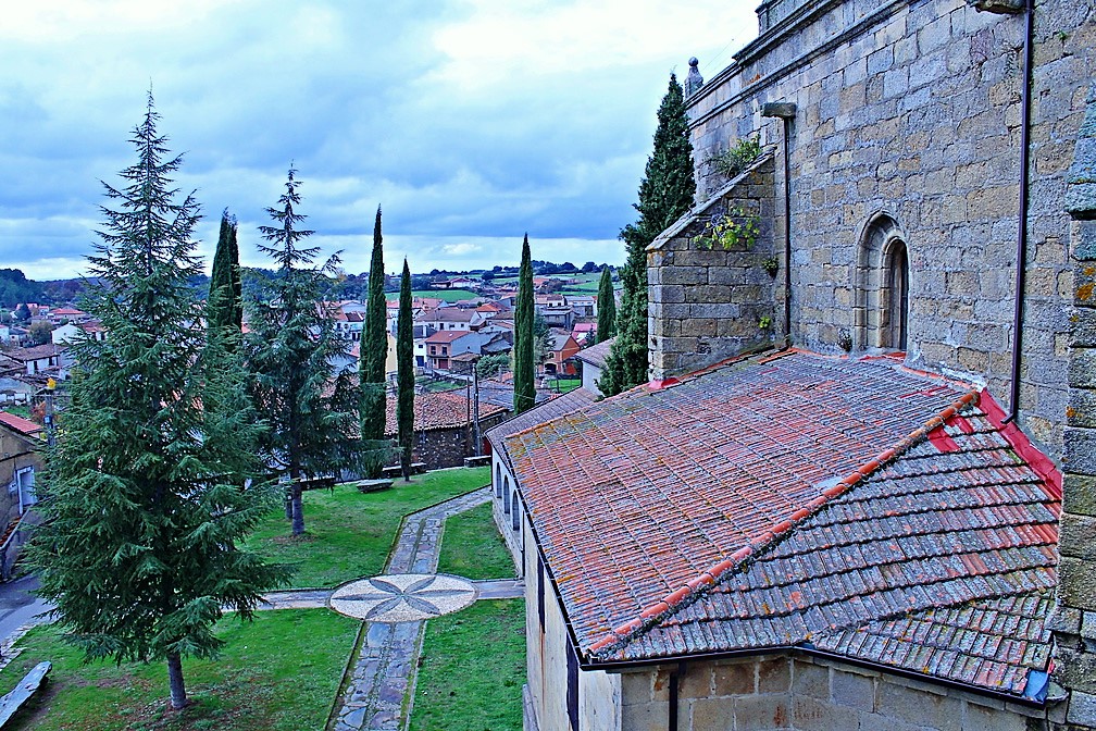 Iglesia de Robleda