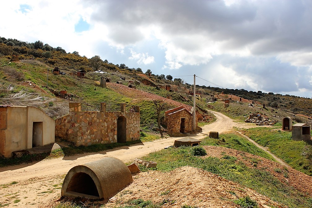 Bodegas en Morales de Rey