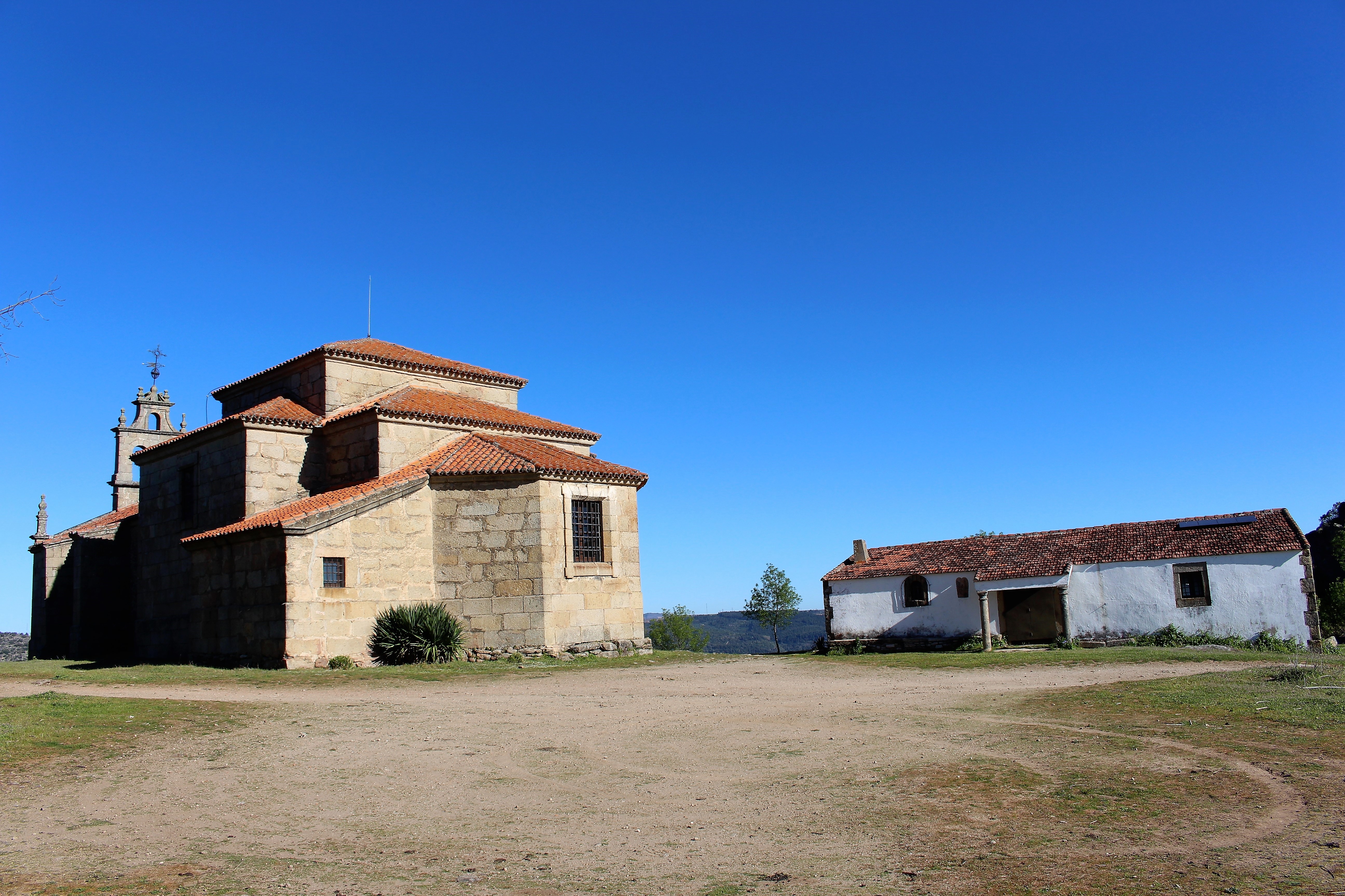 Ermita Nuestra Señora del Castillo y Casa del Ermitaño