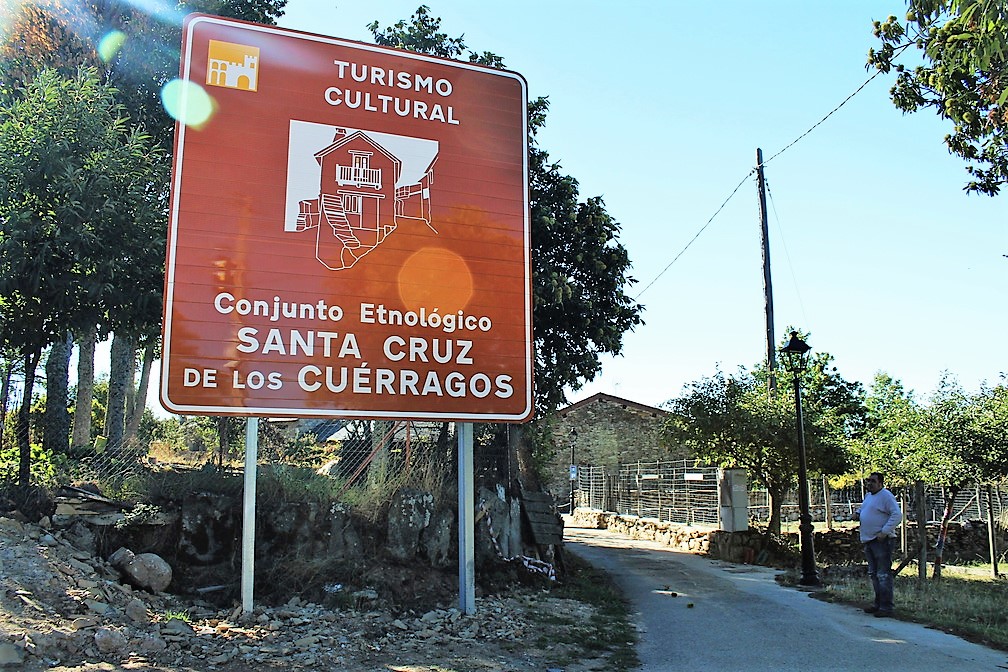 Cartel de Santa Cruz de Los Cuérragos